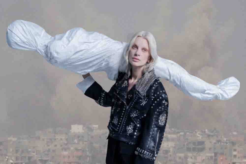 Salah satu imej yang dipaparkan Zara untuk kempen baharu tersebut yang mengundang kecaman banyak pihak. - Foto: Agensi