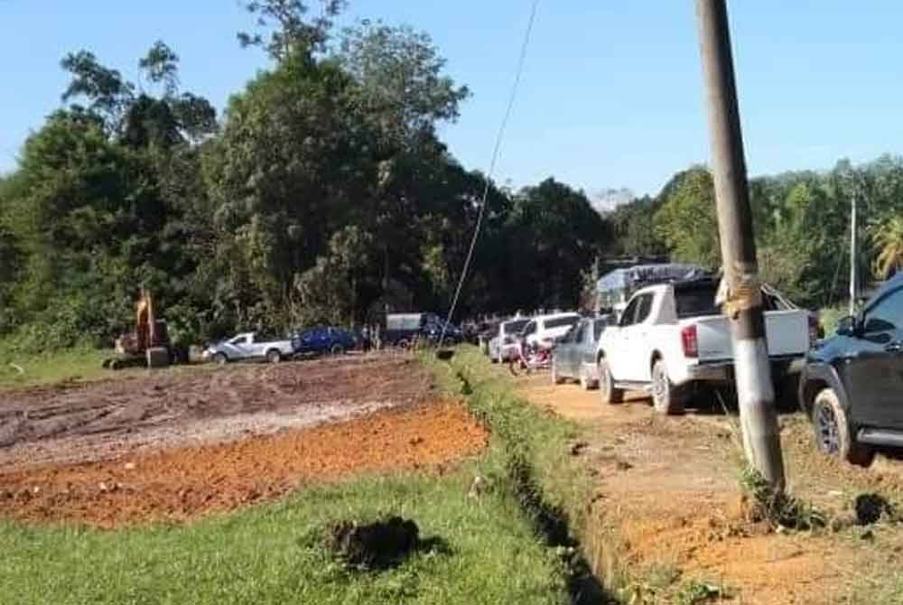 Lokasi penemuan rangka dekat Kampung Bukit Apeng, Bandar Baharu, Kedah.