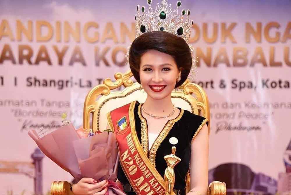 Pemilik mahkota Unduk Ngadau 2021, Maya Hejnowska.