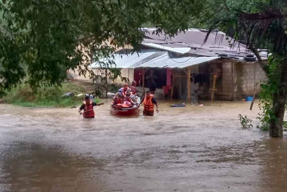Banjir kali ini melibatkan dua jajahan iaitu Kuala Krai dan Tanah Merah.