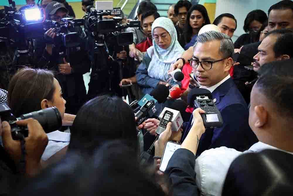 Fahmi ketika bertemu pengamal media selepas Program Spotlight: Apresiasi Sinema Malaysia 2023 anjuran Finas di Kementerian Komunikasi pada Rabu. - Foto Bernama