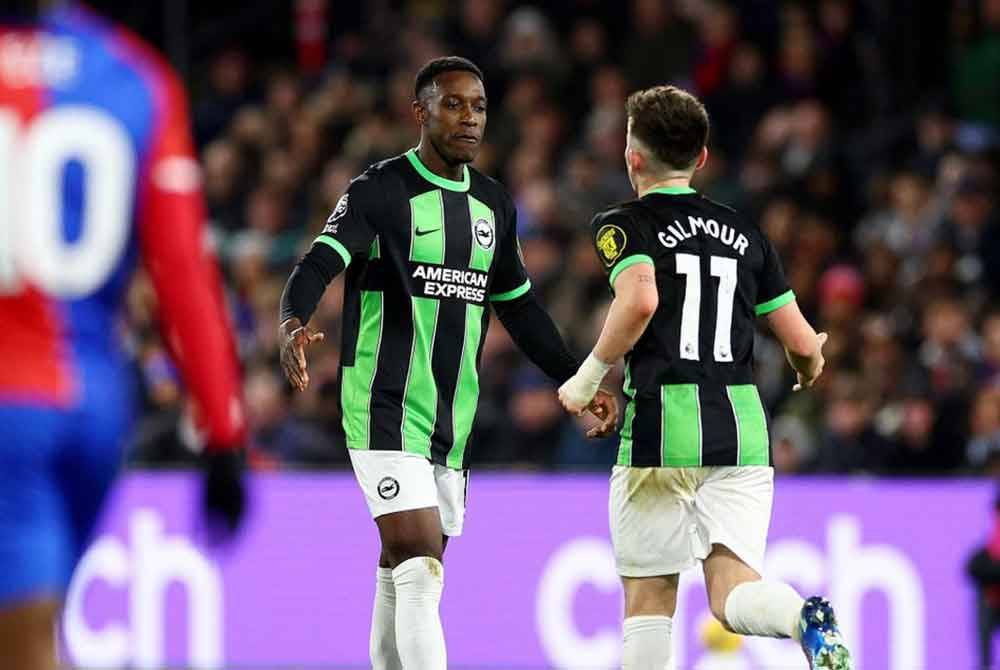 Welbeck (dua dari kanan) menyumbat satu gol ketika membantu Brighton mengikat Palace 1-1 pada Jumaat. Foto Agensi