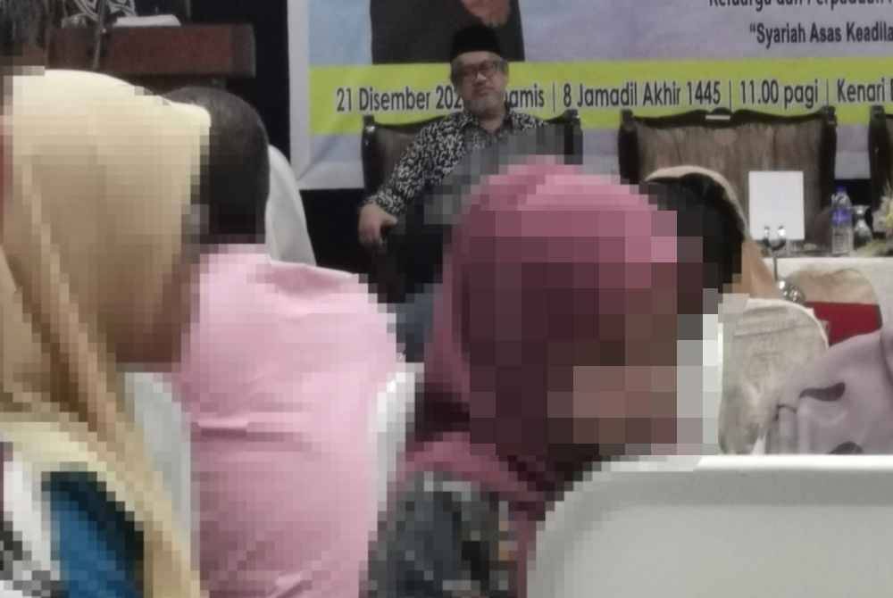 Mimi (bukan nama sebenar) berkongsi kisah pahit diceraikan suami selepas kehilangan sebelah payudara selepas menjalani proses pembedahan akibat penyakit kanser yang dialami.