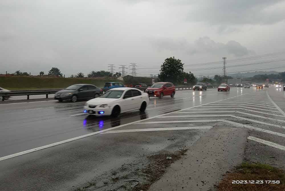 Lima kesalahan utama pengguna jalan raya menjadi fokus utama yang diberi perhatian sempena musim cuti perayaan pada Selasa.