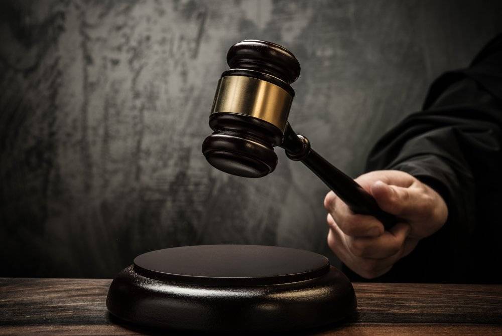 JIKA mahkamah memanggil isteri untuk permohonan poligami suami, jangan sampai tidak pergi.