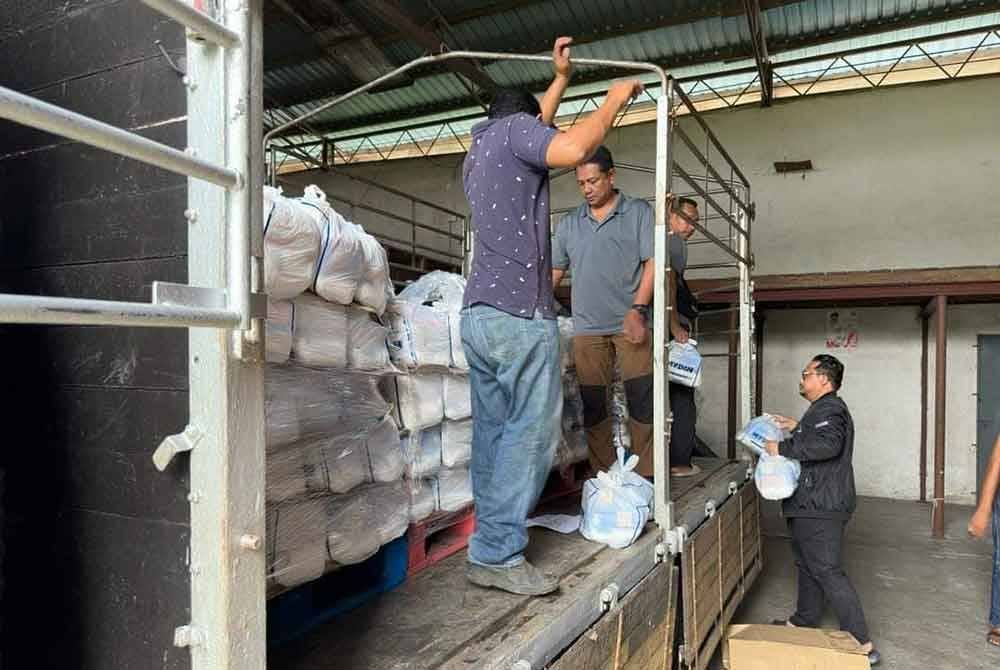 Sumber gambar menerusi hantaran Pemuda Parti Amanah Negara (Amanah) di Facebook pada Sabtu.