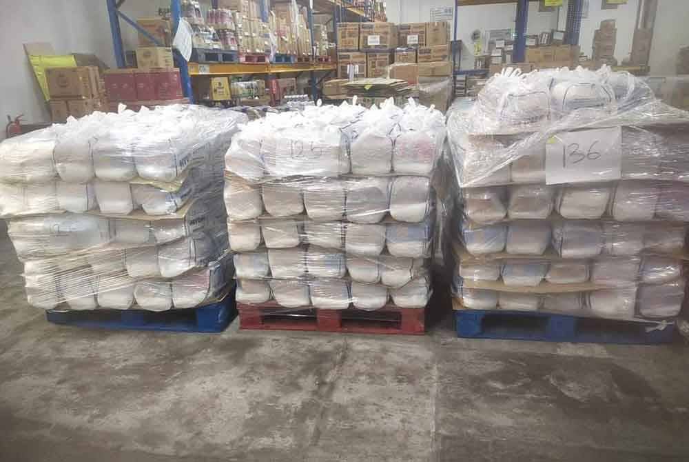 Sumber gambar menerusi hantaran Pemuda Parti Amanah Negara (Amanah) di Facebook pada Sabtu.