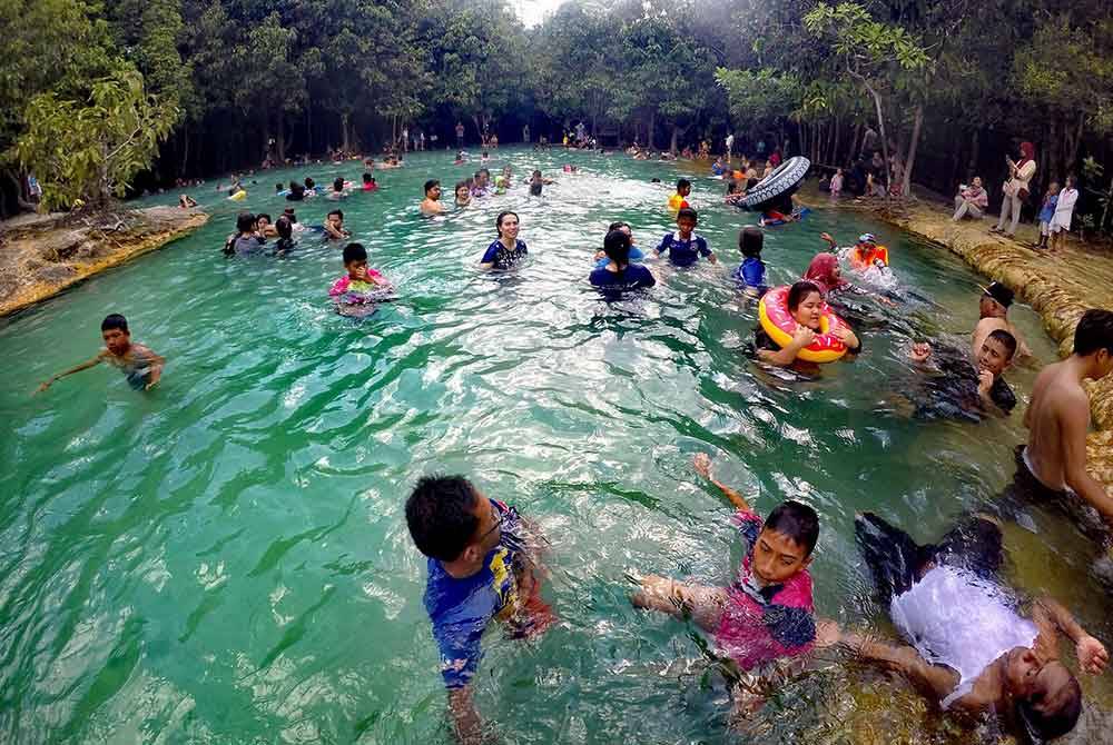 Emerald Pool, Krabi antara lokasi tumpuan rakyat Malaysia