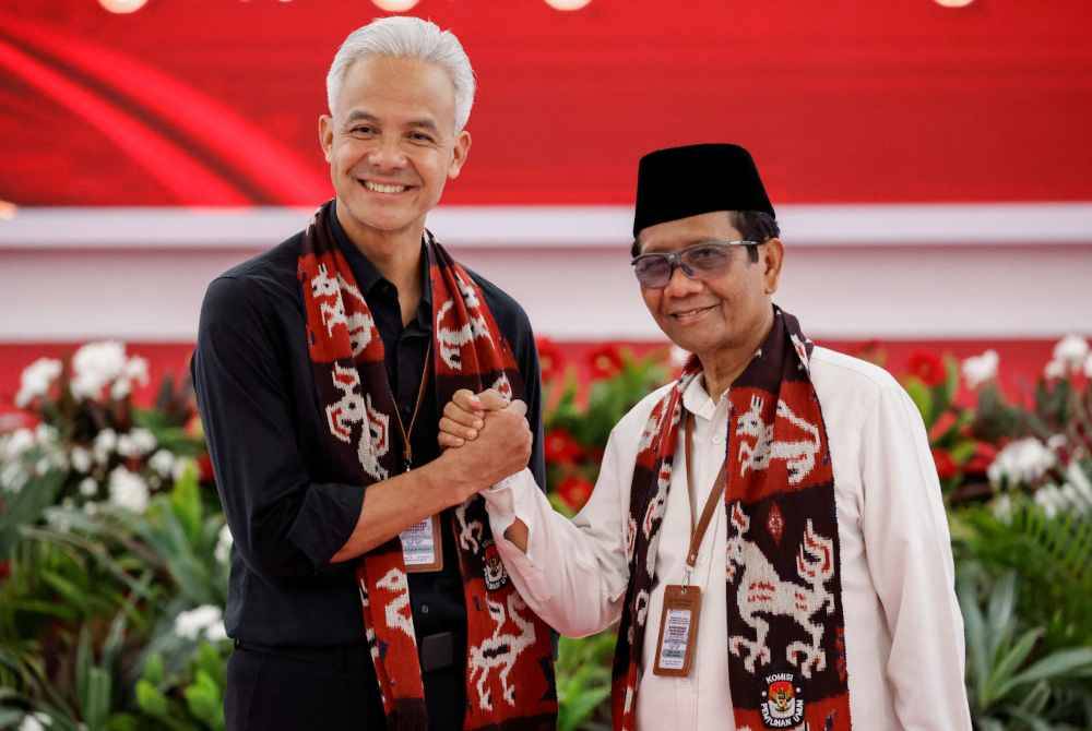 
Bekas Gabenor Jawa Tengah ini bergandingan dengan Mahfud MD pada Pilpres 2024 Februari depan.