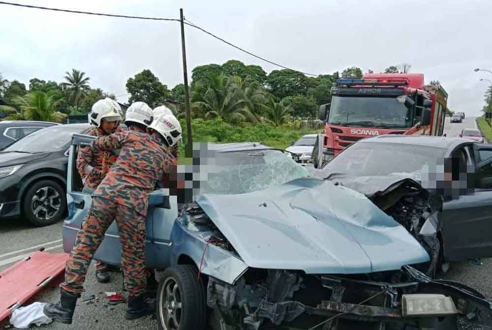 Sejumlah 598,635 kes kemalangan jalan raya dilaporkan di seluruh negara bagi tempoh 1 Januari hingga 30 Disember tahun lepas. - Foto Hiasan
