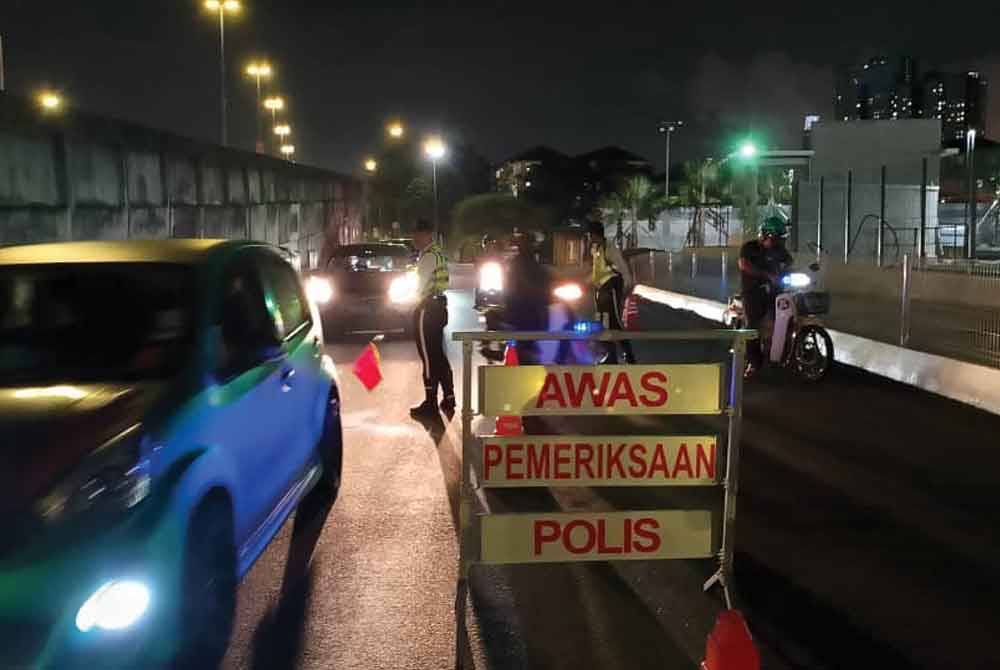 Operasi Mabuk dan Operasi Khas Motosikal dilaksanakan pada Ambang tahun baharu 2024 di sekitar Ampang.