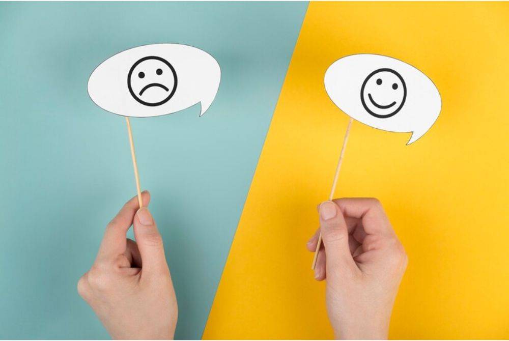 DALAM sebuah hadis, sikap talam dua muka ialah seburuk-buruk manusia pada hari kiamat.