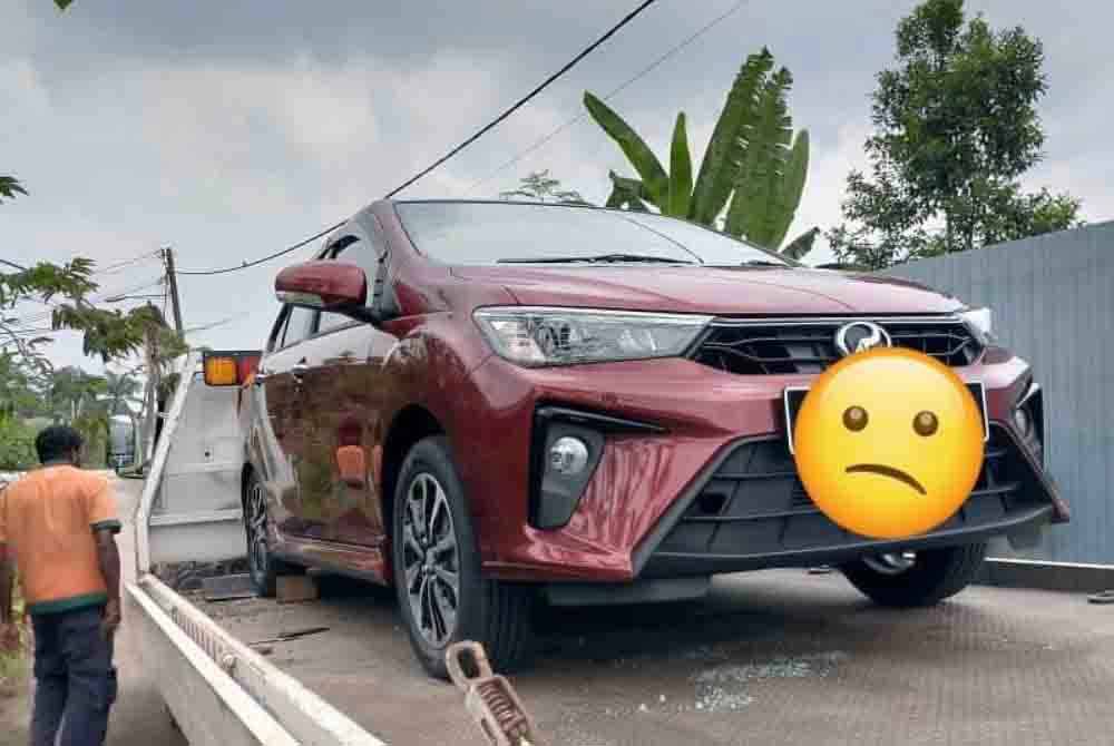 Nagakanni meluahkan rasa kecewa apabila kereta Perodua Bezza yang dibelinya pada 17 Oktober lalu rosak dalam masa lapan jam.