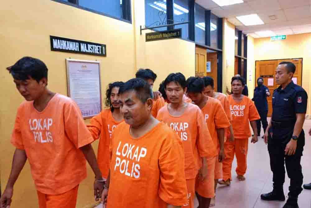 Seramai 59 PATI mengaku bersalah di Mahkamah Majistret Teluk Intan pada Isnin kerana memasuki negara ini tanpa dokumen sah dan tinggal lebih masa.