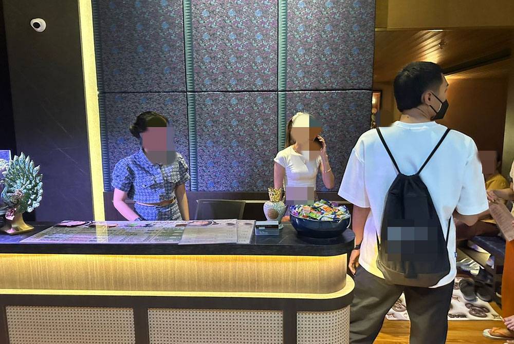 JIM menggempur tujuh lokasi premis urut dan dandan di sekitar Johor Bahru pada Ahad.