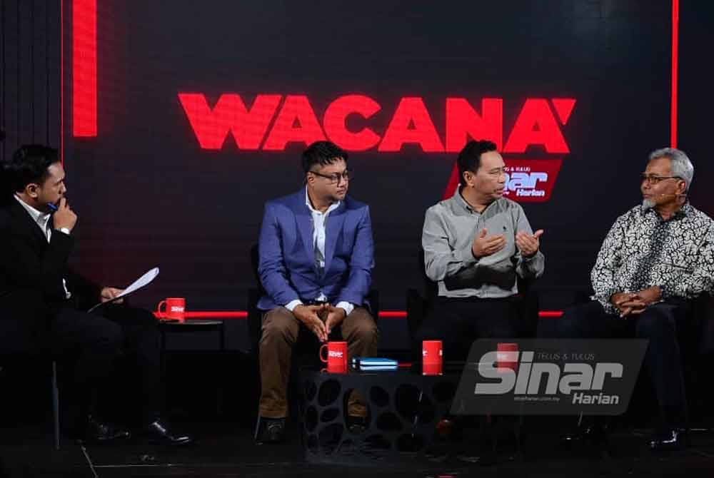 Wacana 427 membincangkan tajuk Langkah Dubai: Betul-betul atau 'Cobaan'? dari kiri Ismail Adnan selaku hos, Hisomuddin (dua dari kiri), Iswardy Morni dan Mohd Redzuan (kanan) yang berlangsung di Studio Sinar Harian pada Selasa. - FOTO: SINAR HARIAN/ ASRIL ASWANDI SHUKOR.