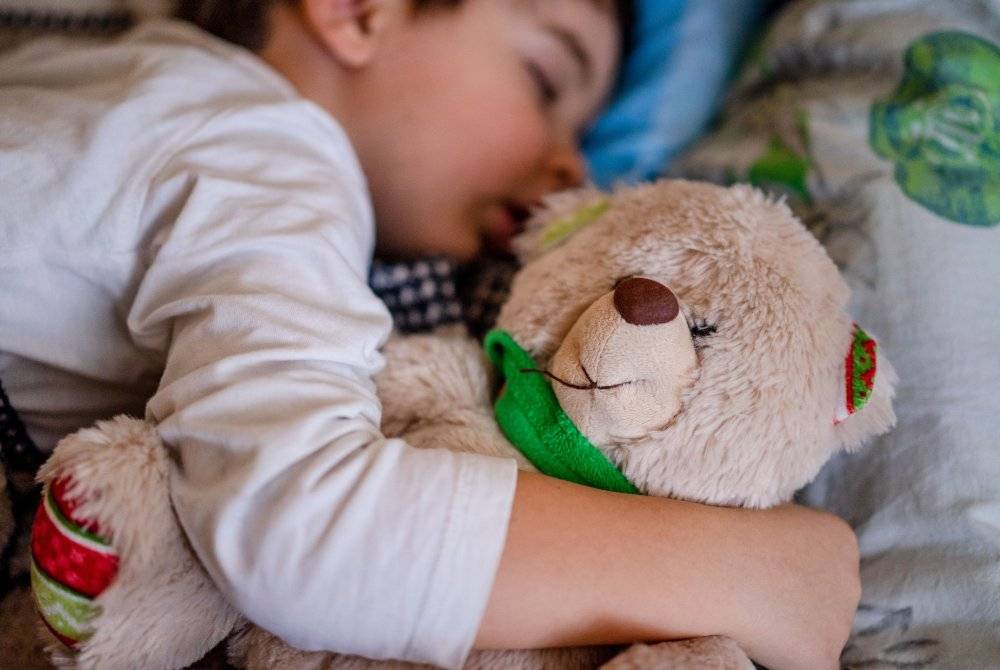 KETAHUI pandangan Islam tentang anak patung yang dijadikan sebagai bantal peluk.