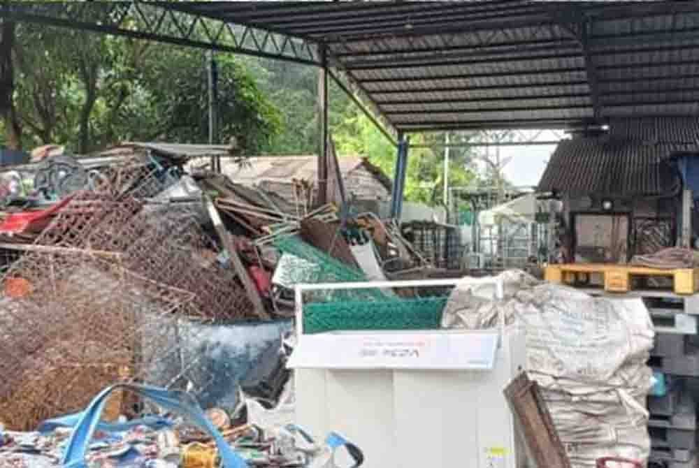 Operasi dijalankan sekumpulan anggota Jabatan Perlesenan dan Jabatan Penguatkuasa MPK.