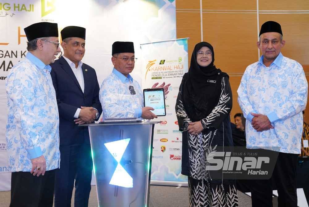 Mohd Na'im pada Majlis Perasmian Karnival Haji, Umrah dan Pelancongan 2024 di Hotel Movenpick dan Pusat Konvensyen KLIA pada Jumaat. Foto Sinar Harian MOHD HALIM ABDUL WAHID