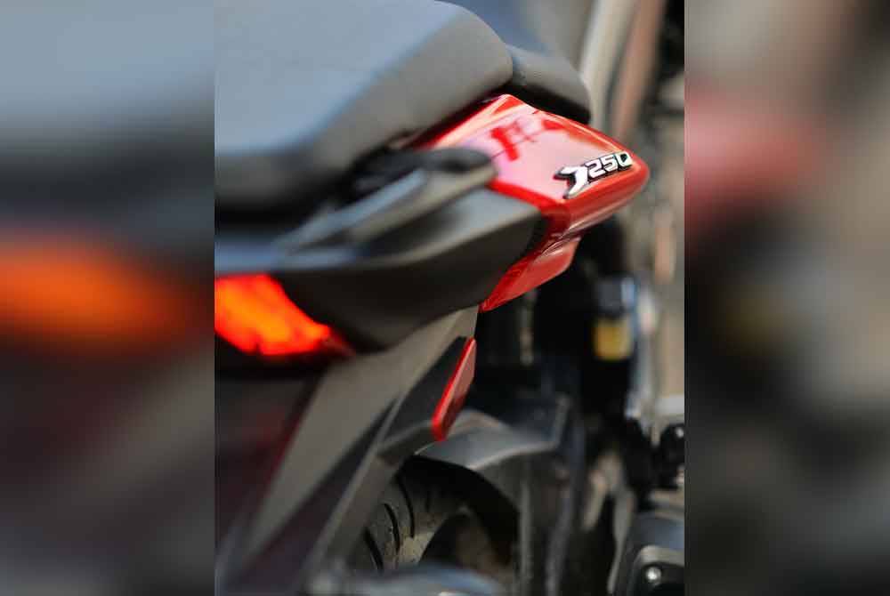 Rekaan sisi yang menarik