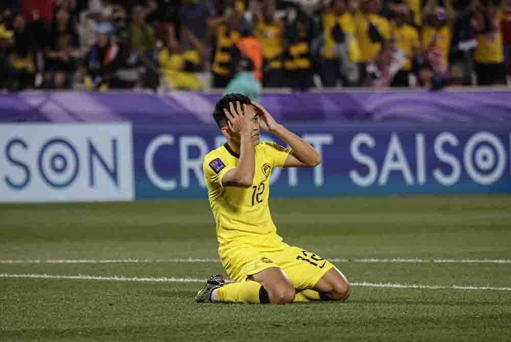 Reaksi pemain skuad Harimau Malaya, Arif Aiman Hanapi pada perlawanan di antara Malaysia menentang Bahrain.