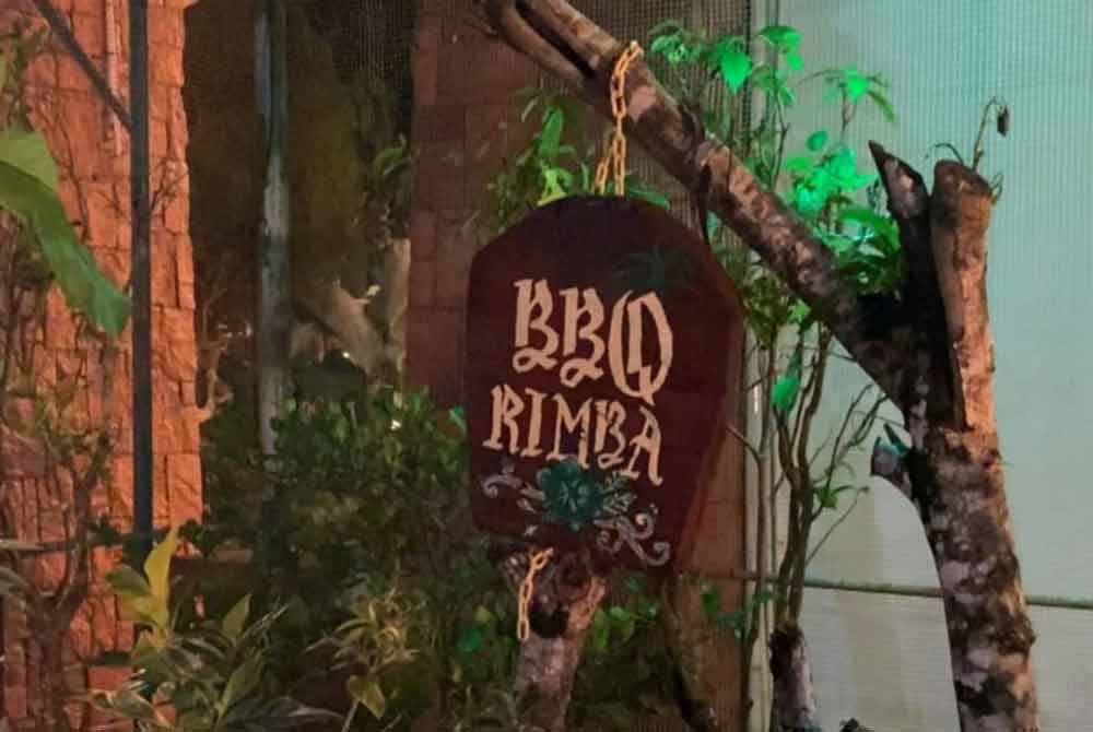 Walaupun terletak di tepi pantai TABR turut menyediakan suasana BBQ RImba.