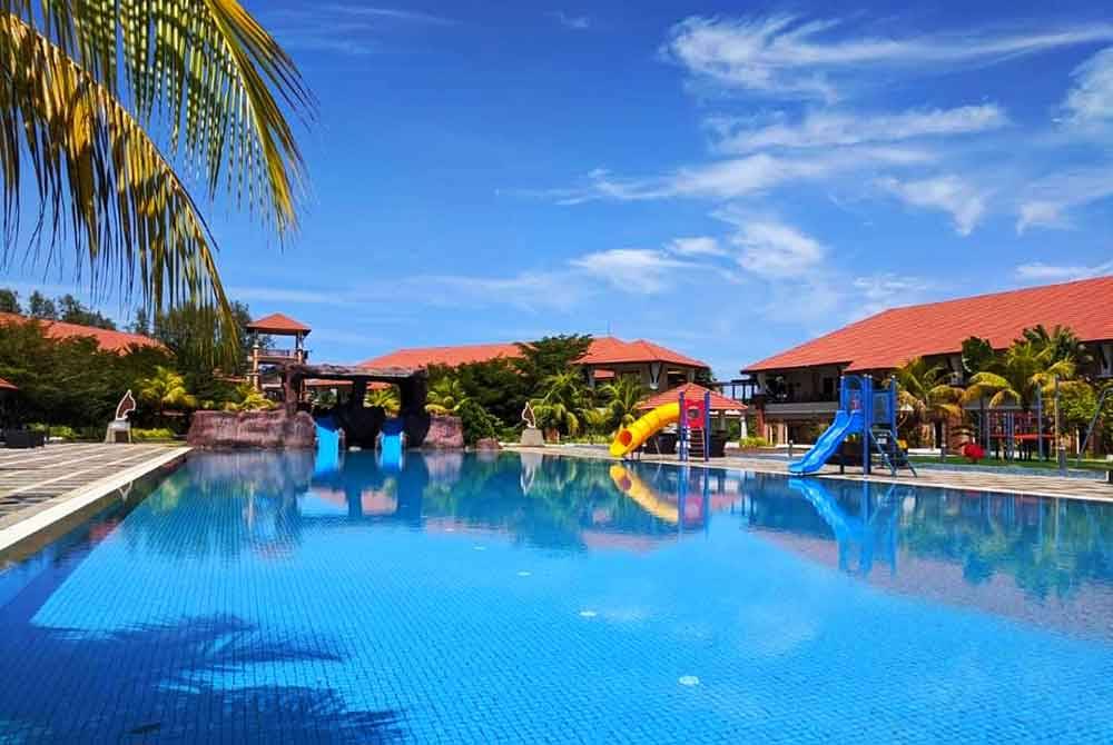 Kolam mandi TABR merupakan yang terbesar di Kelantan.