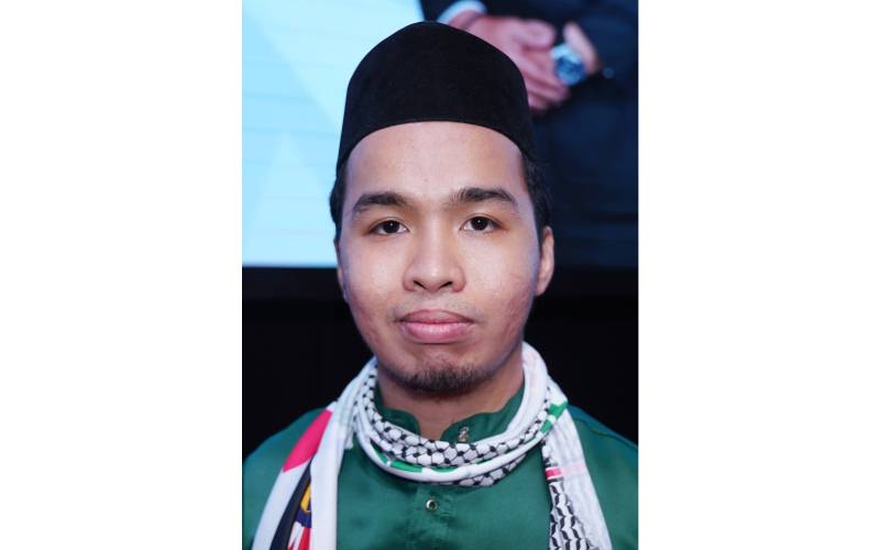 MOHAMMAD ZULHELMI