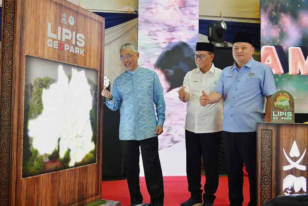 
Yang di-Pertuan Agong berkenan merasmikan Pemasyhuran Lipis sebagai Geopark Kebangsaan pada 19 Januari lalu.