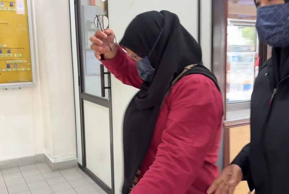 Tertuduh mengaku tidak bersalah ke atas 38 pertuduhan melibatkan nilai RM140,975.