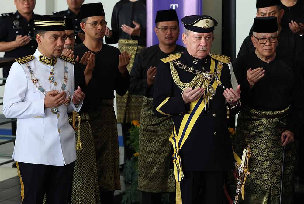 Teruja Sultan Ibrahim singgah Kafe Kopi Tenggek di Tanjung Piai - Sinar Harian