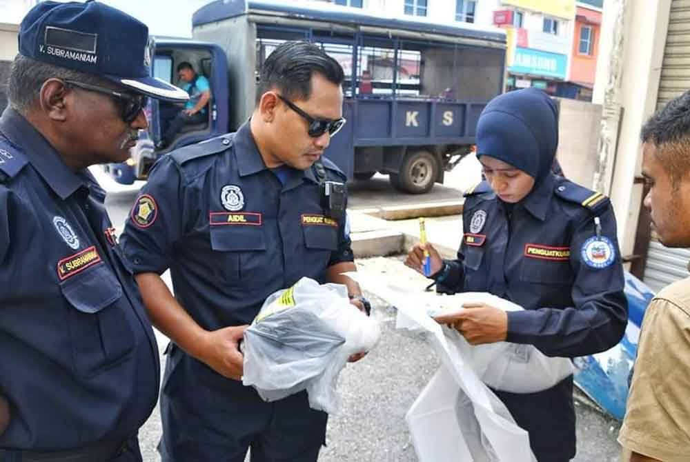 Serbuan penguat kuasa MPKS di premis burung walit yang timbulkan kacau ganggu bunyi.