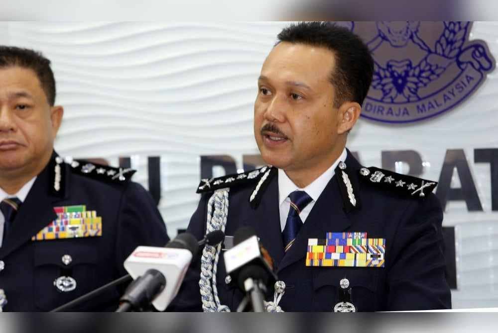 Datuk Seri Mohd Yusri Hassan Basri