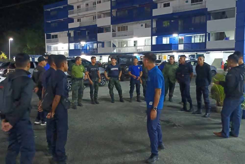 Op Kesan Depot yang diketuai Ketua Polis Daerah Tapah, Superintenden Mohd Naim Asnawi akan diteruskan bagi mengesan baki 43 tahanan yang masih lolos. Foto: ihsan PDRM