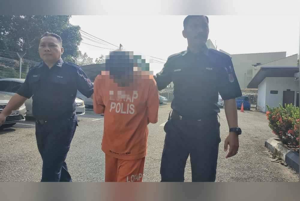 Suspek berusia 57 tahun direman selama tujuh hari oleh Mahkamah Majistret Jasin pada Rabu.