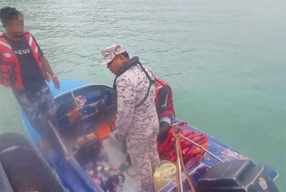 Kesemua bot ditahan di kedudukan 0.1 batu nautika tenggara Pulau Terumbu, 0.1 batu nautika barat laut Tanjung Tuan dan 0.3 batu nautika barat pantai Port Dickson.