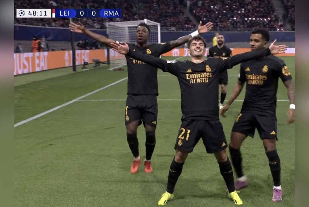 Diaz meraikan jaringan di Red Bull Arena, Leipzig pada Rabu. Foto Agensi