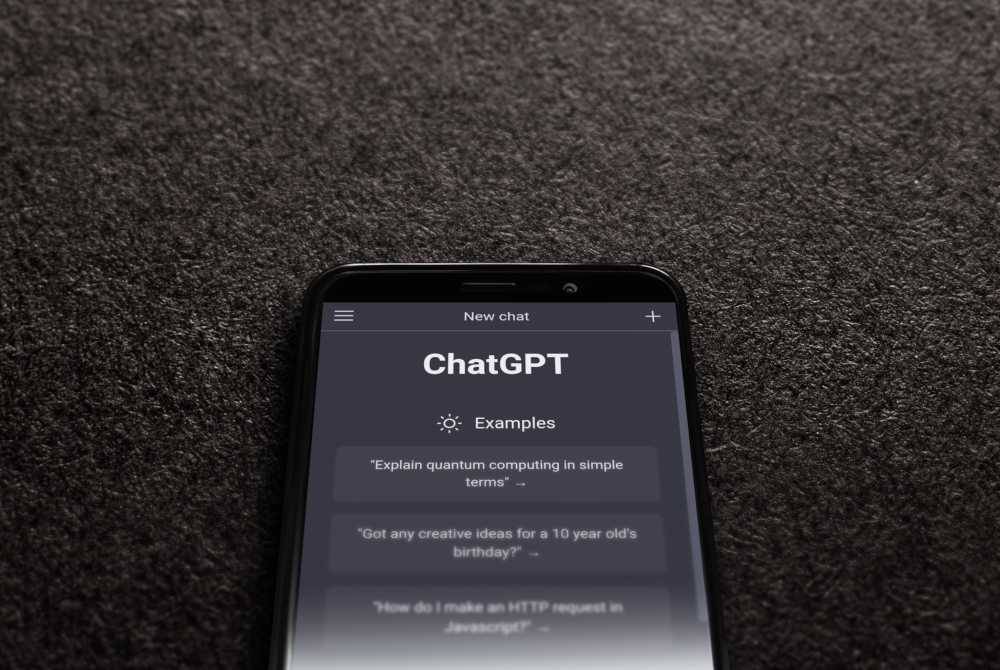 Chatbot iaitu ChatGPT tidak lama lagi berupaya menyimpan maklumat dan data mengenai penggunanya.(Gambar hiasan) Foto 123rf