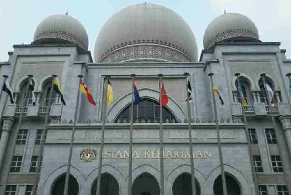 Abdul Hamid berkata, menuduh hakim-hakim Mahkamah Sivil yang beragama Islam 'orang Islam menolak syariah' menunjukkan mereka tidak tahu peruntukan Perlembagaan dan undang-undang yang berkuat kuasa pada masa ini yang kita semua tertakluk kepadanya. Foto hiasan