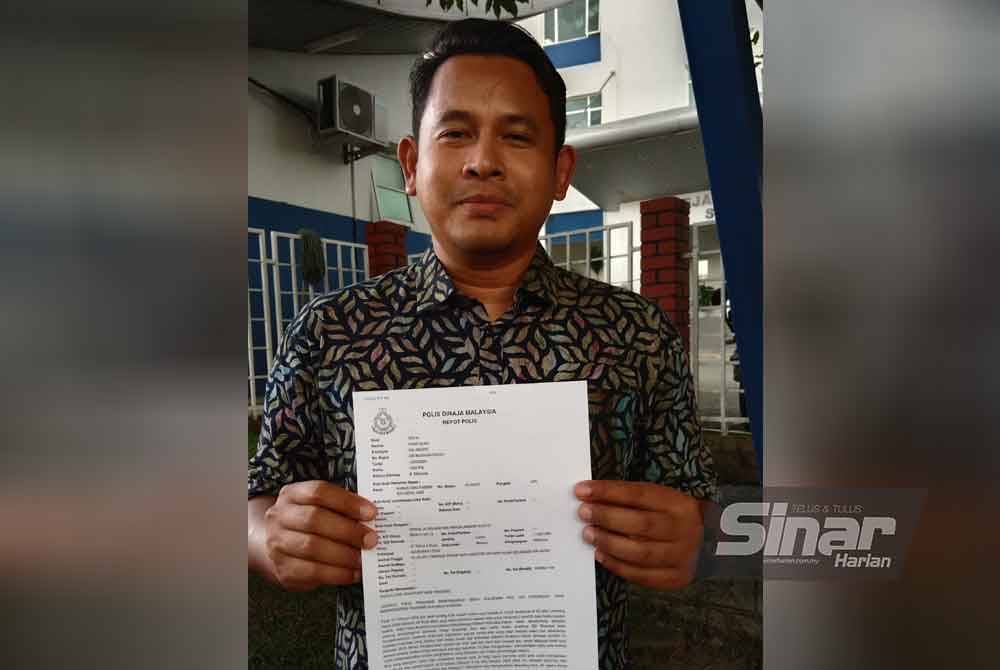 Danial Al-Rashid selepas membuat laporan di IPD Shah Alam pada Khamis.