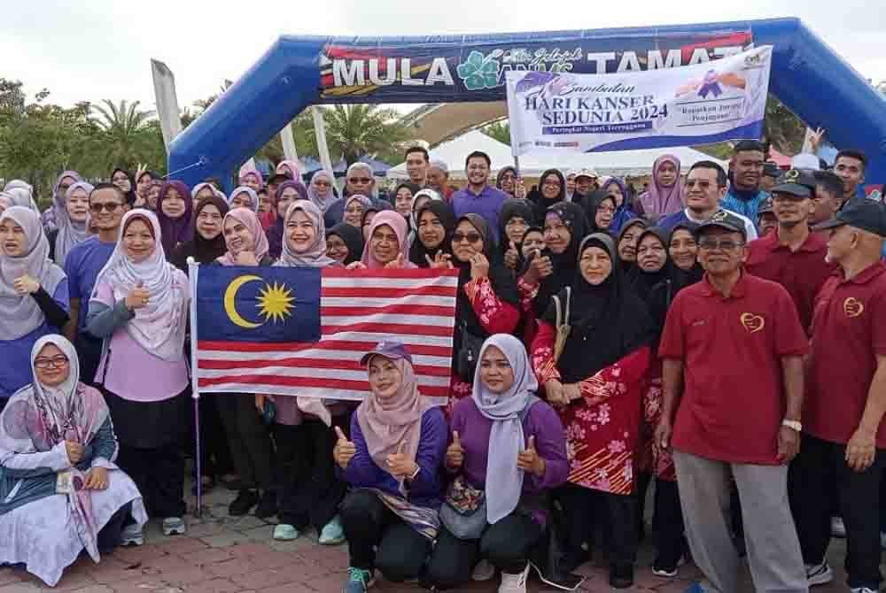 Peserta yang hadir sempena sambutan Hari Kanser Sedunia peringkat negeri Terengganu