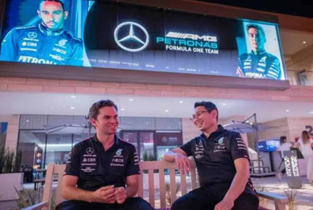 Wan Mohd Saifullah (kanan) dilantik sebagai PTFE pasukan F1 Mercedes-AMG Petronas sejak Mei tahun lepas, manakala Emil, 26, pula telah memulakan kerjaya itu pada Mei 2022. - Foto Bernama