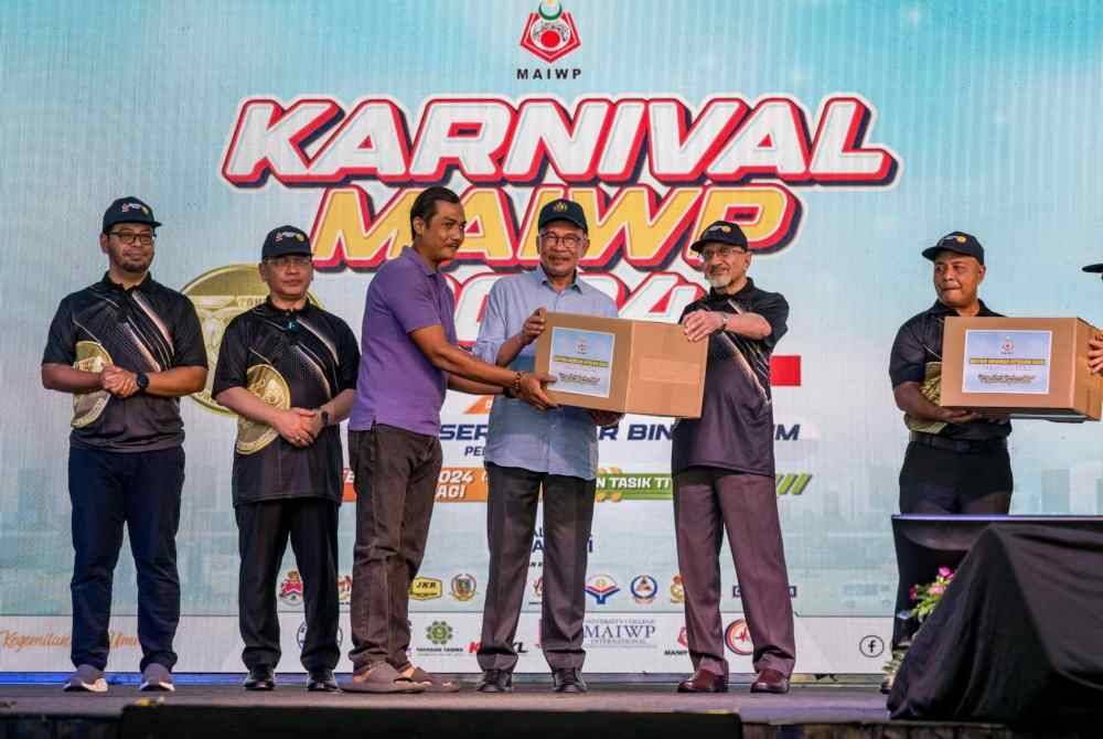 Anwar pada acara sambutan 50 tahun penubuhan Majlis Agama Islam Wilayah Persekutuan (MAIWP) hari ini. Foto Facebook Anwar Ibrahim