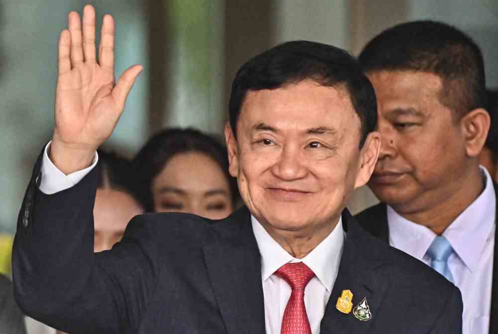 Pembebasan Thaksin dikatakan bakal mencetuskan 'drama politik' baharu di Thailand.