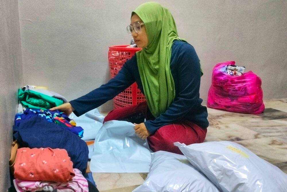 Nur Farhanna turut membantu dengan melakukan penghantaran kepada mereka yang memerlukan.