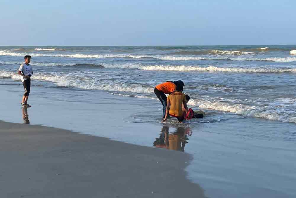 Remaja lelaki berusia 17 tahun yang dilaporkan hampir lemas di Pantai Pulau Kekabu.