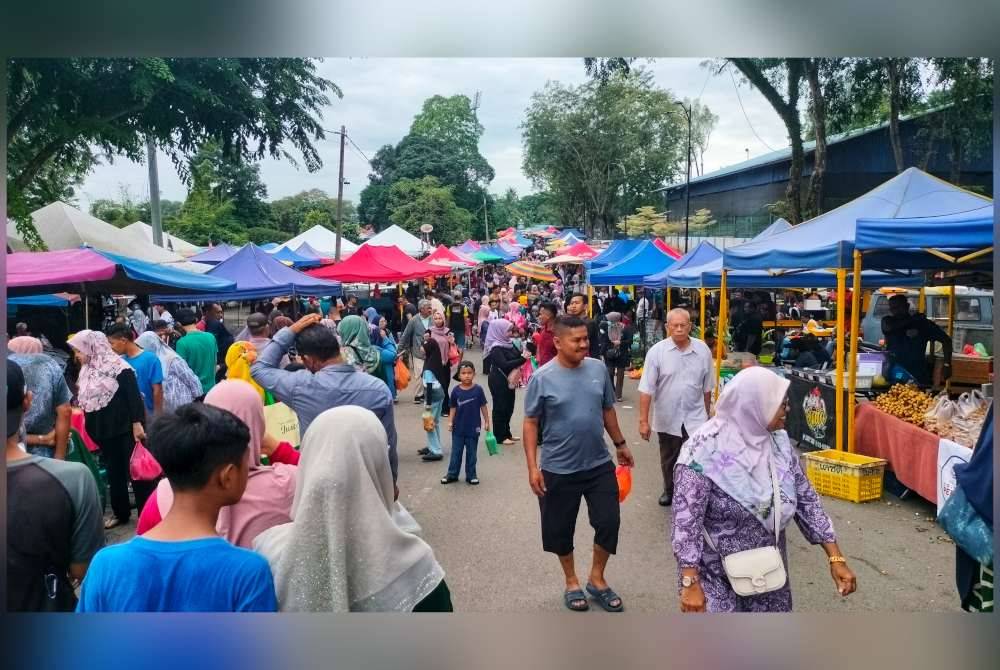 Pekan Sehari Temerloh yang menjadi tumpuan pengunjung dalam dan luar Pahang.