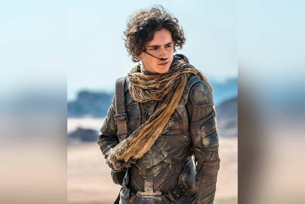 Timothee Chalamet tampil cemerlang sebagai Paul Atreides.