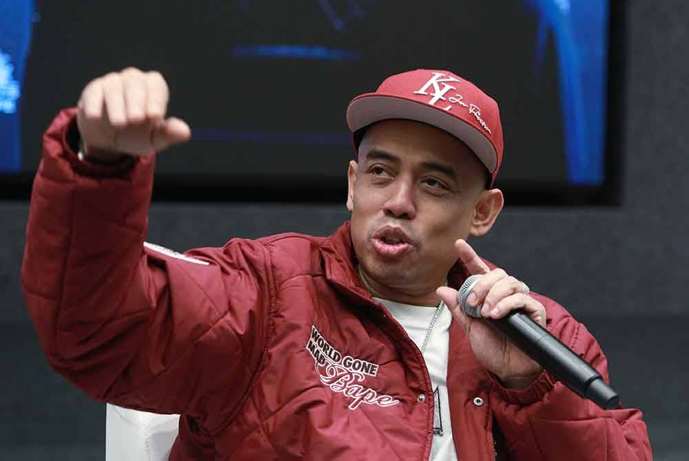 Joe Flizzow menyatakan perasaannya pada sidang media mengenai filem dokumentari autobiografi bertajuk ?This is Johan?. - Bernama