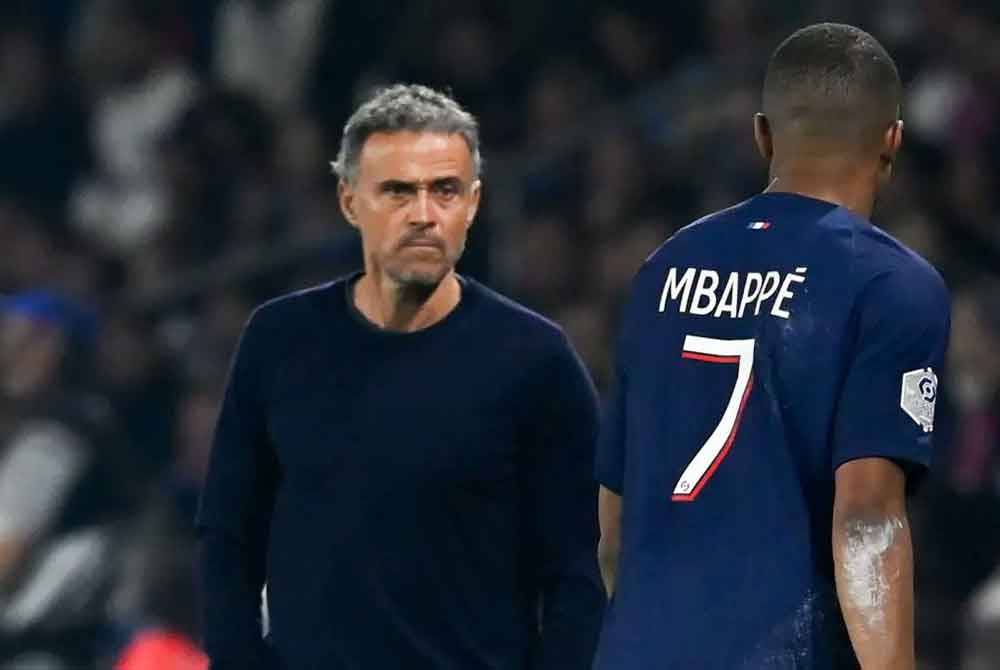 Enrique elak ulas masa depan Mbappe